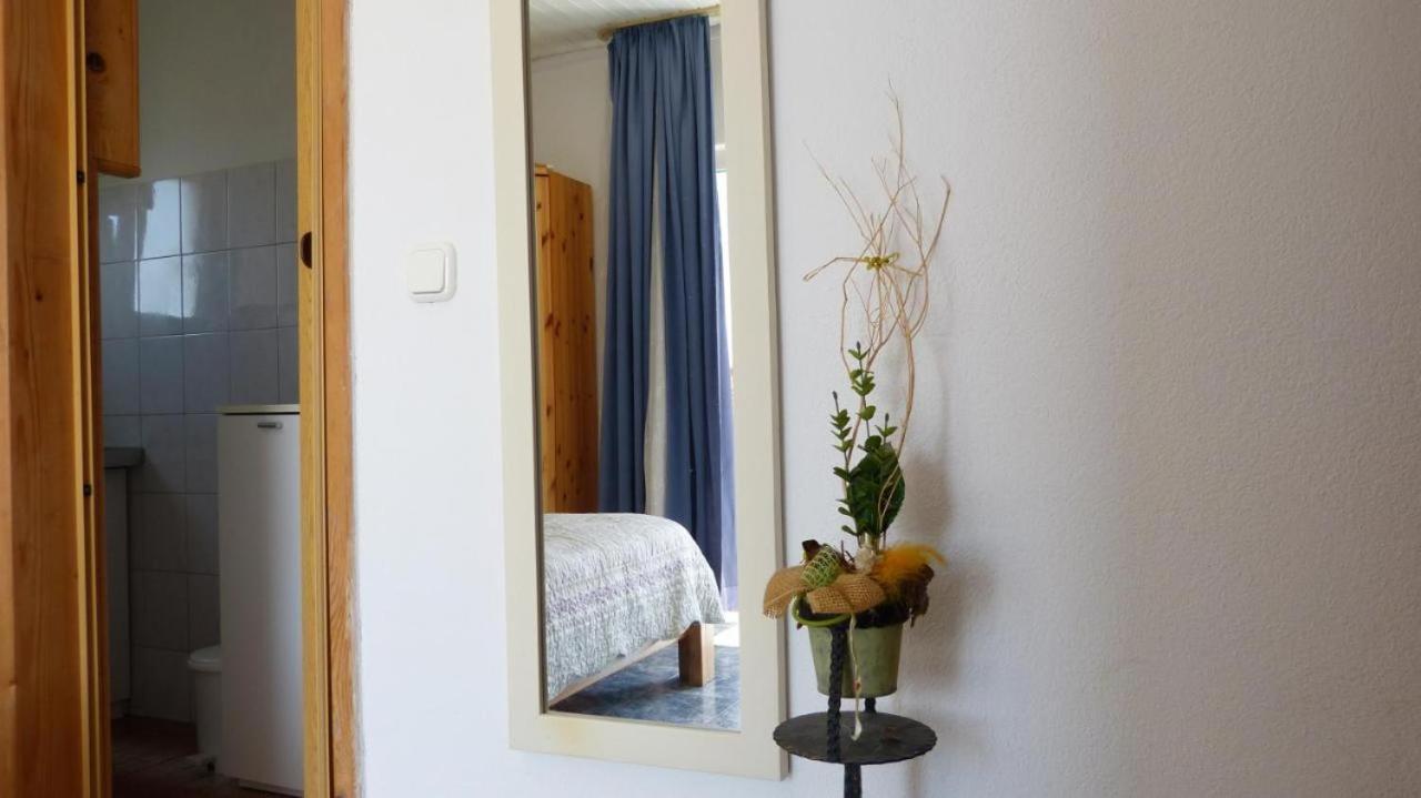 Beach Apartments Nemira オミシュ エクステリア 写真